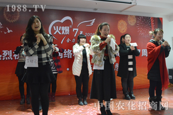 一個故事,兩種結(jié)局